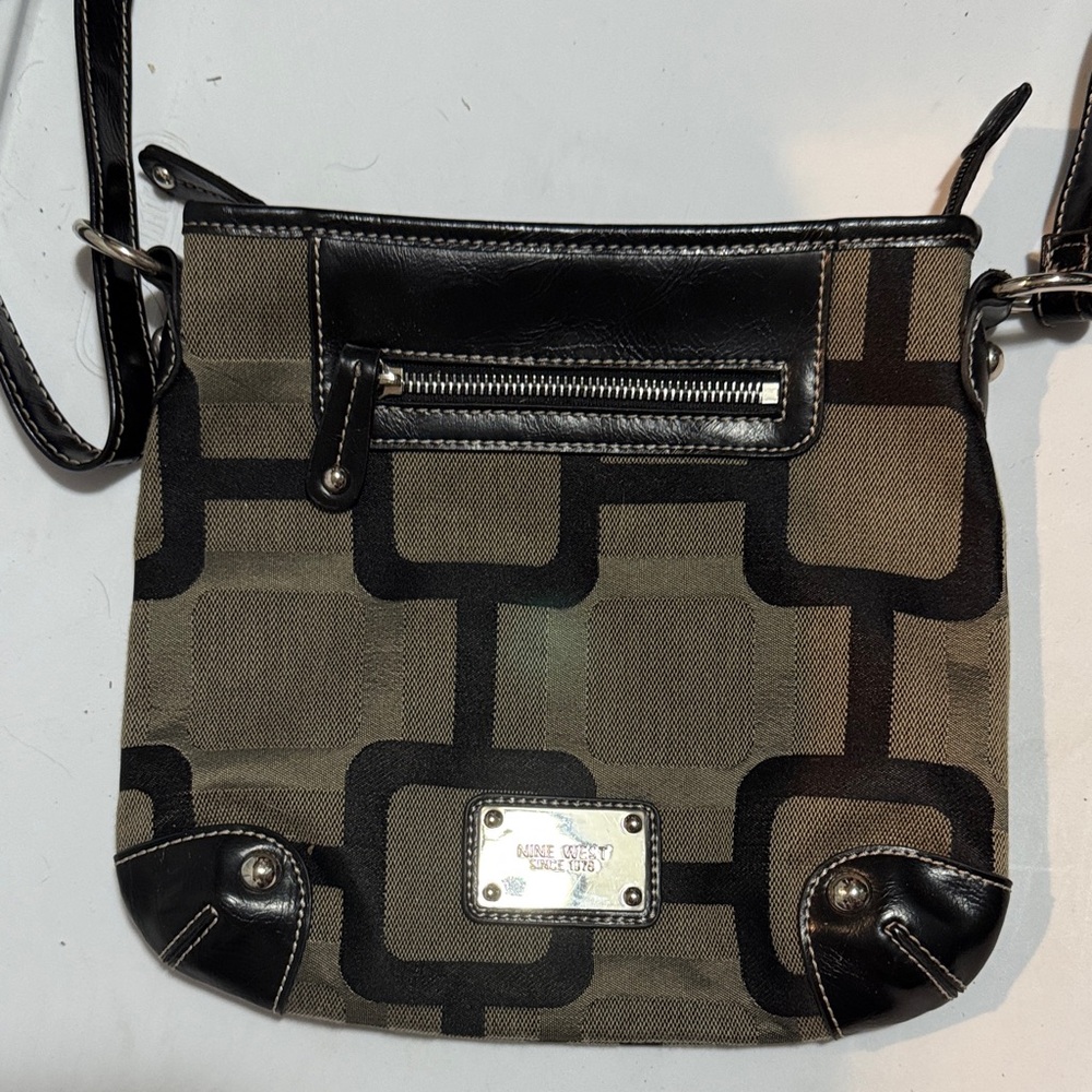 Nine West Black and Tan Crossbody Bag